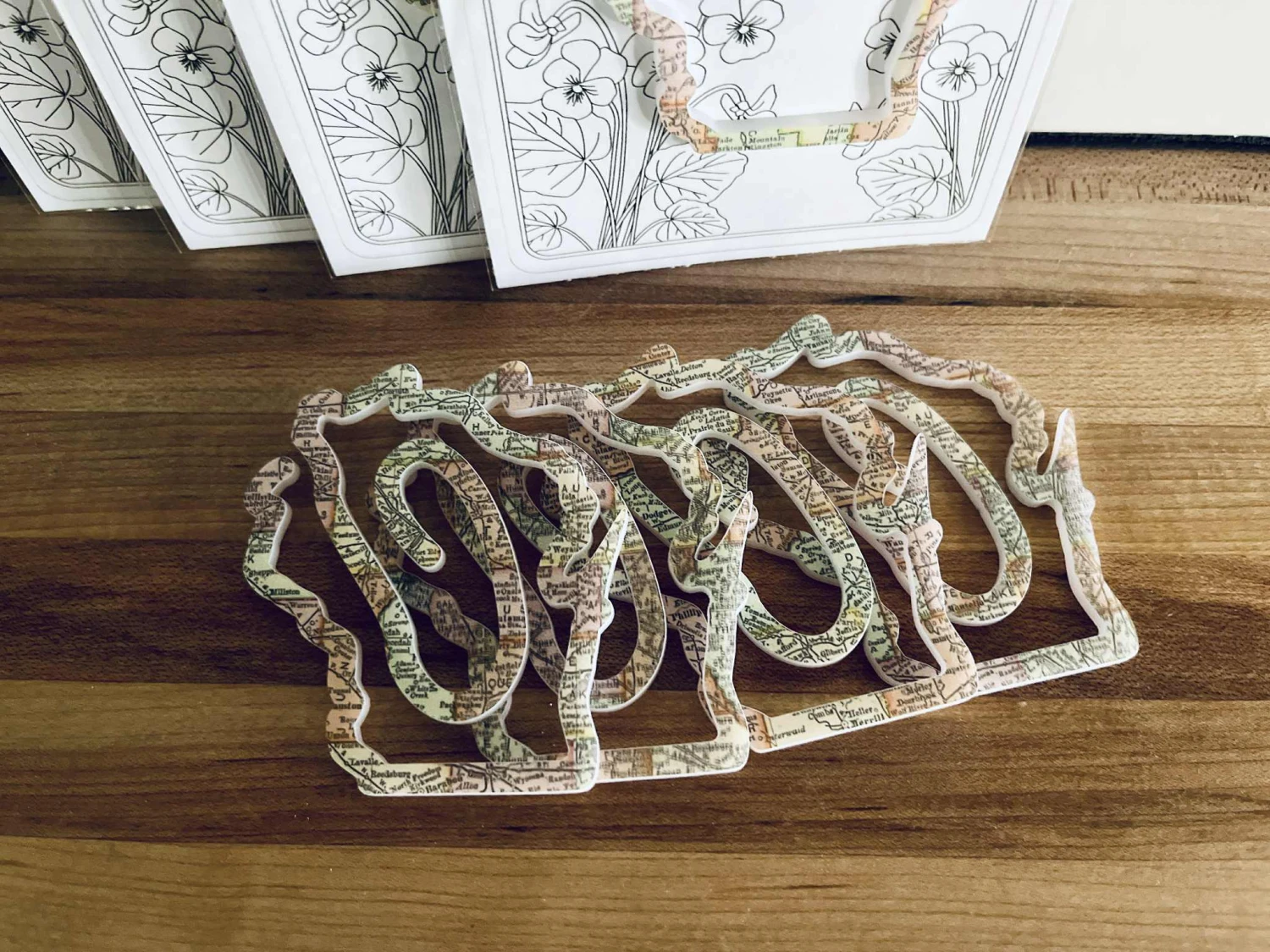 Wisconsin Map Acrylic Bookmark – UV Printed State Shape Bookmark | 1/8" Thick Clear Acrylic | Wisconsin Travel Gift | Vintage Map Souvenir | Wisconsin Reader Gift | Wisconsin State Outline Bookmark 4 Wisconsin Map Acrylic Bookmark – UV Printed State Shape Bookmark | 1/8" Thick Clear Acrylic | Wisconsin Travel Gift | Vintage Map Souvenir | Wisconsin Reader Gift | Wisconsin State Outline Bookmark - Image 4