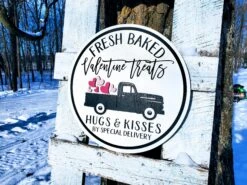 Valentine's Day Fresh Baked Treats Sign | Raised Farmhouse Sign | Valentine's Day Decor | Round Sign -The Farmer’s Wife WI Deals Store 20200106 134248