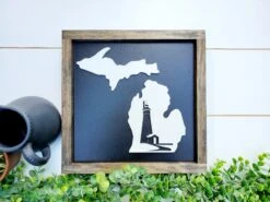 Michigan Lighthouse Sign With 3-D Cutout
