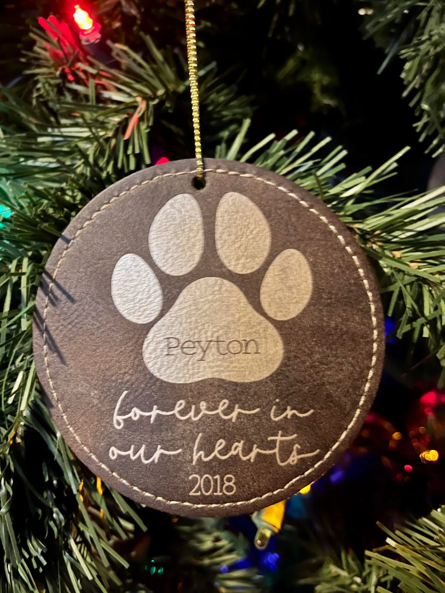 Pet Memorial Ornament | Leather Ornament 1 Pet Memorial Ornament | Leather Ornament