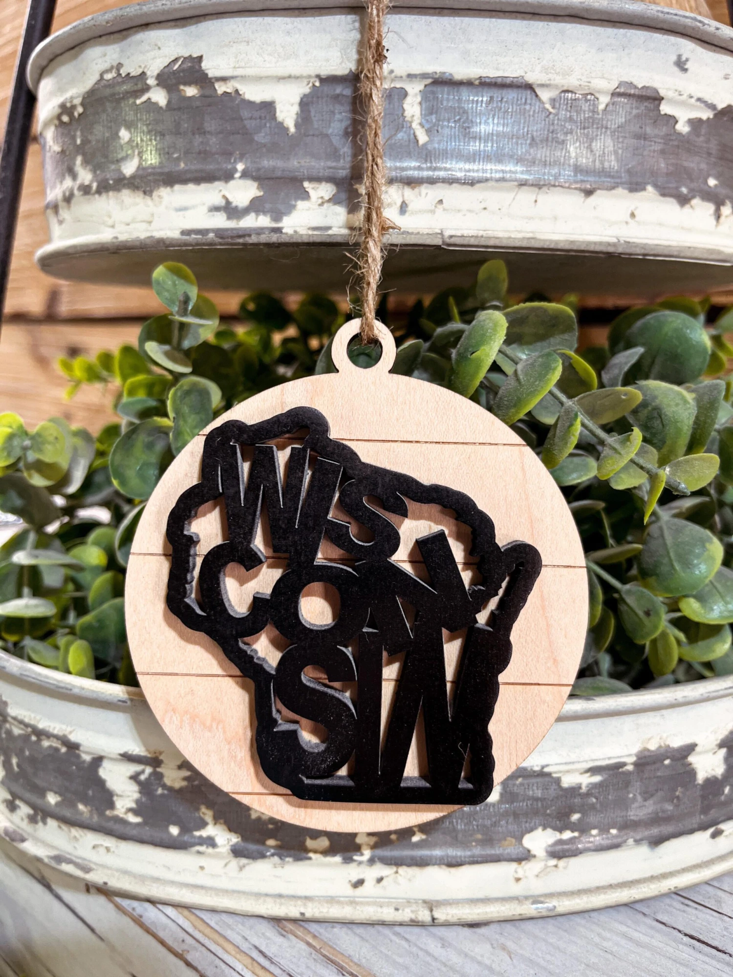 Wisconsin Christmas Ornament | Wisconsin Round Shiplap Background 1 Wisconsin Christmas Ornament | Wisconsin Round Shiplap Background