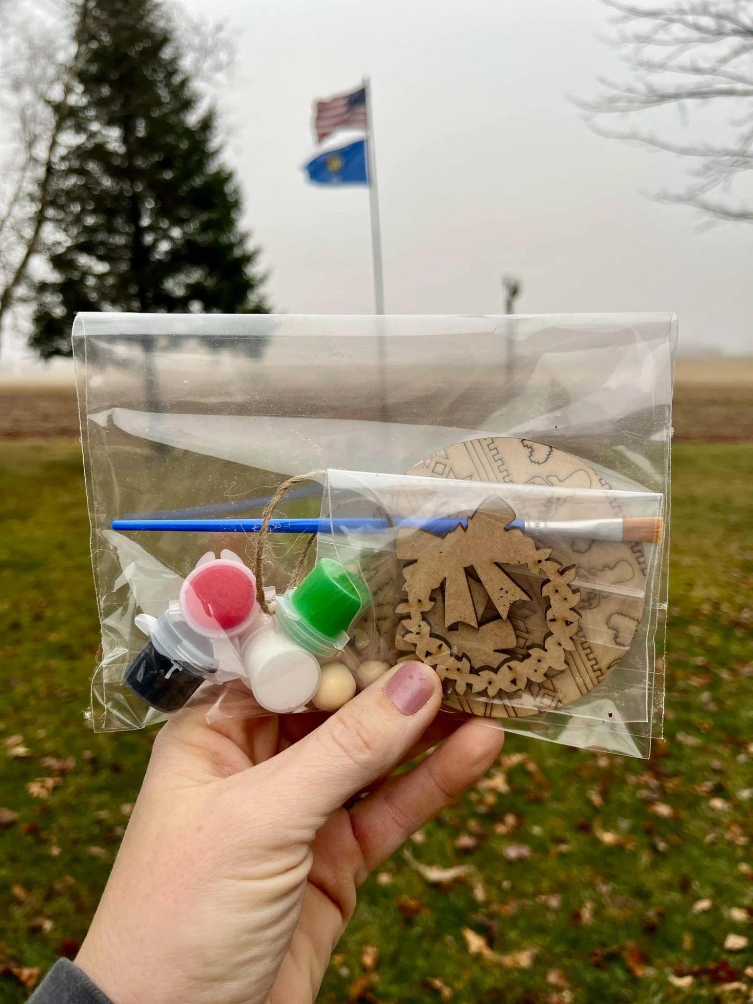 Ornament Bar | Ornament DIY Kit | Christmas Ornament DIY Project 2 Ornament Bar | Ornament DIY Kit | Christmas Ornament DIY Project - Image 2