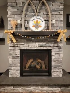 Happy Thanksgiving Round Sign | Turkey Round Sign 5 Happy Thanksgiving Round Sign | Turkey Round Sign -The Farmer’s Wife WI Deals Store HappyThanksgiving1